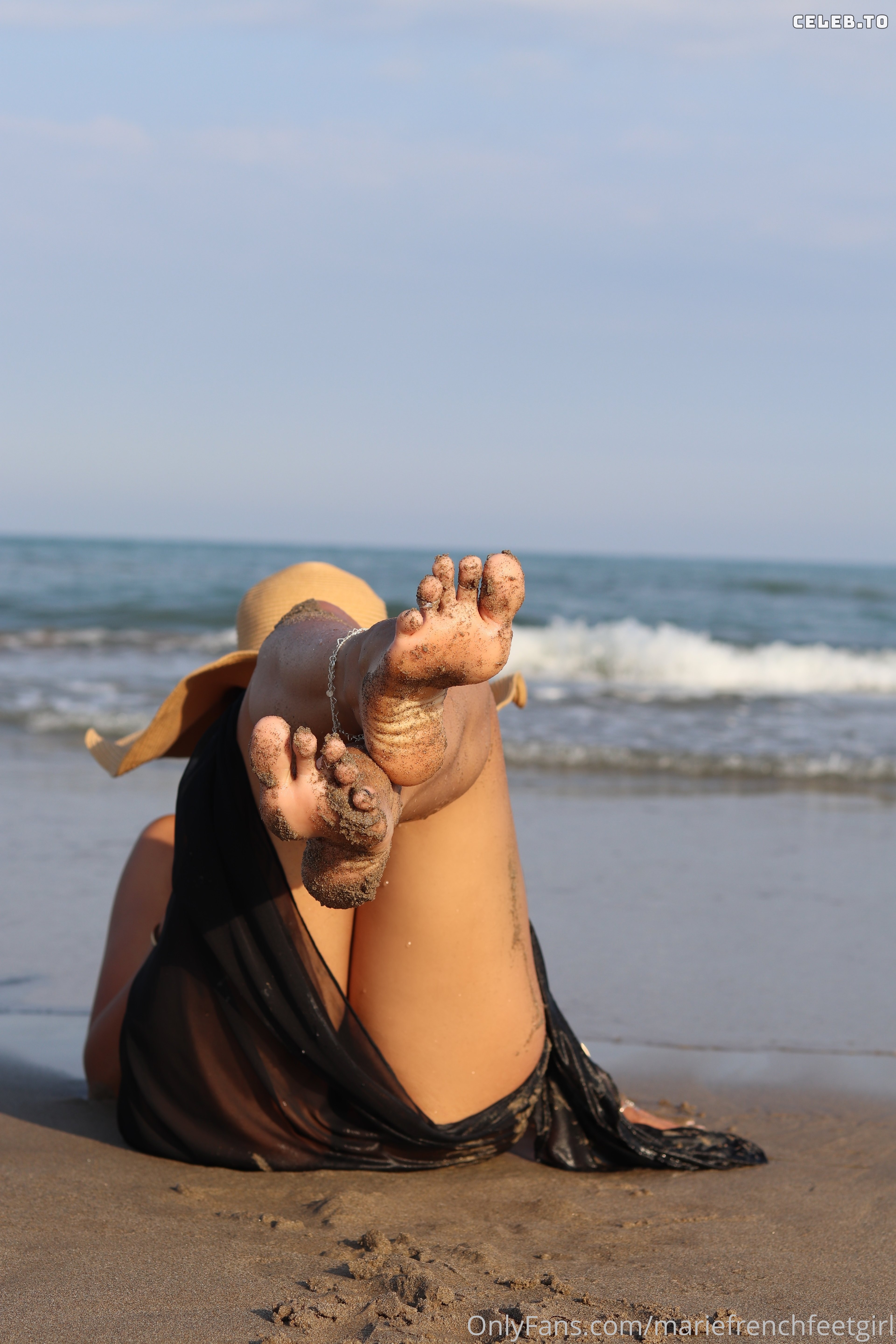 Image 1559592 from Marie French Feetgirl