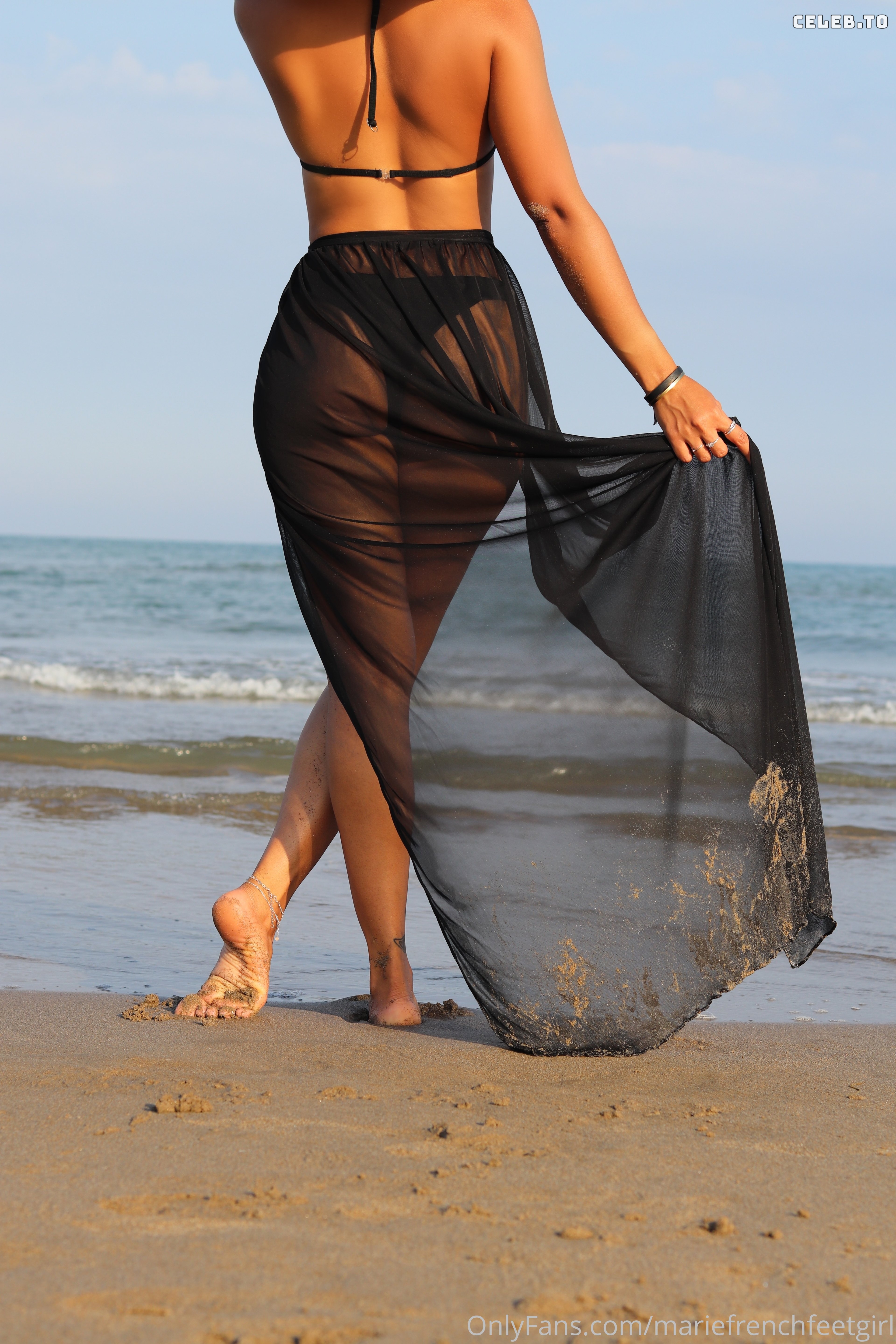 Image 1559960 from Marie French Feetgirl