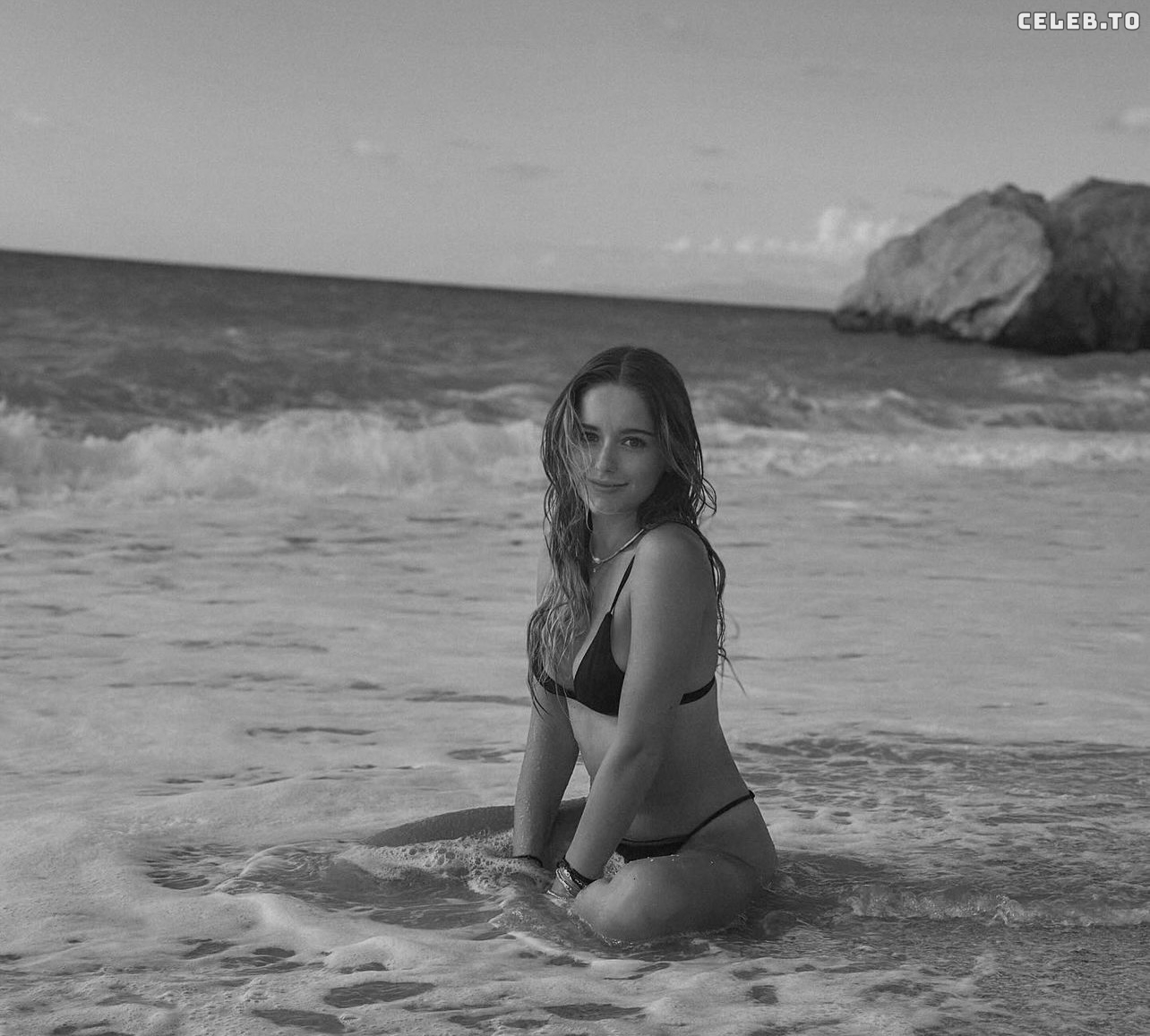 Image 1596837 from Melaniehfl