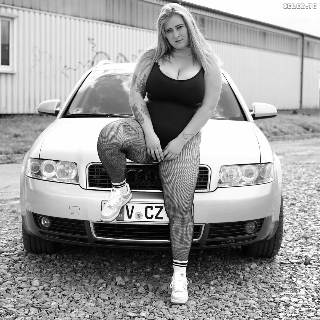 Image 1619160 from lydiareichelxx