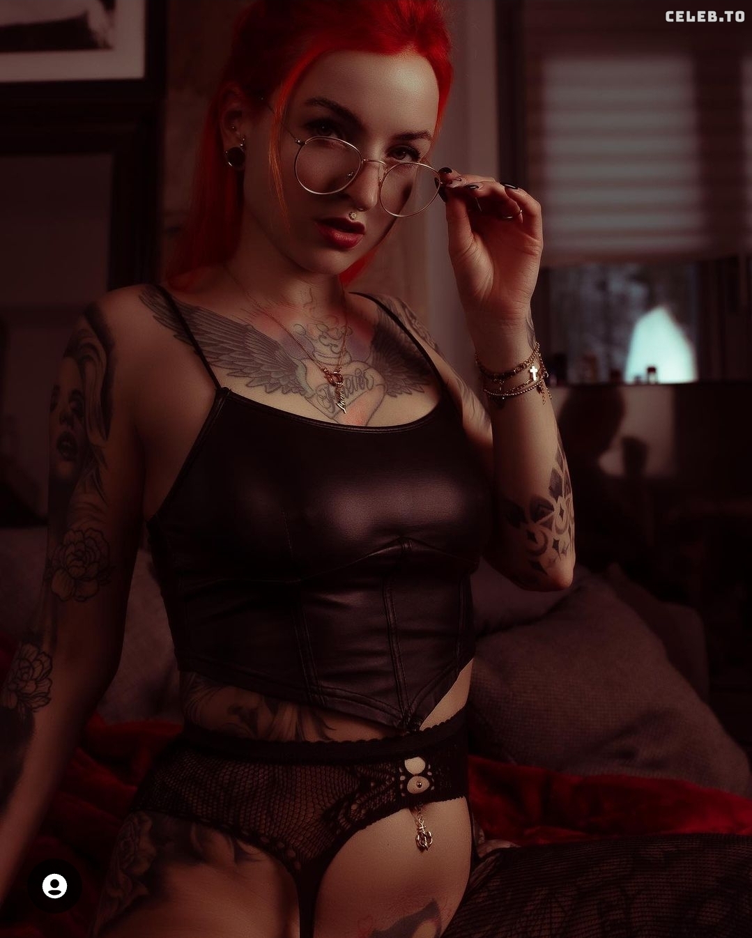 Image 1702009 from red_n_inked