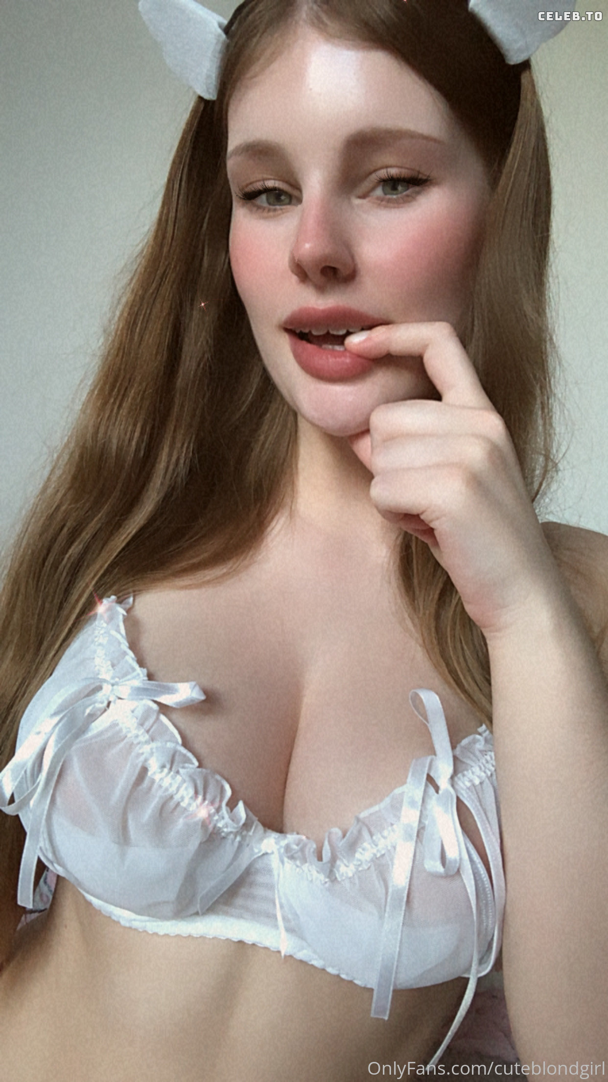 Image 1712035 from CuteBlondGirl
