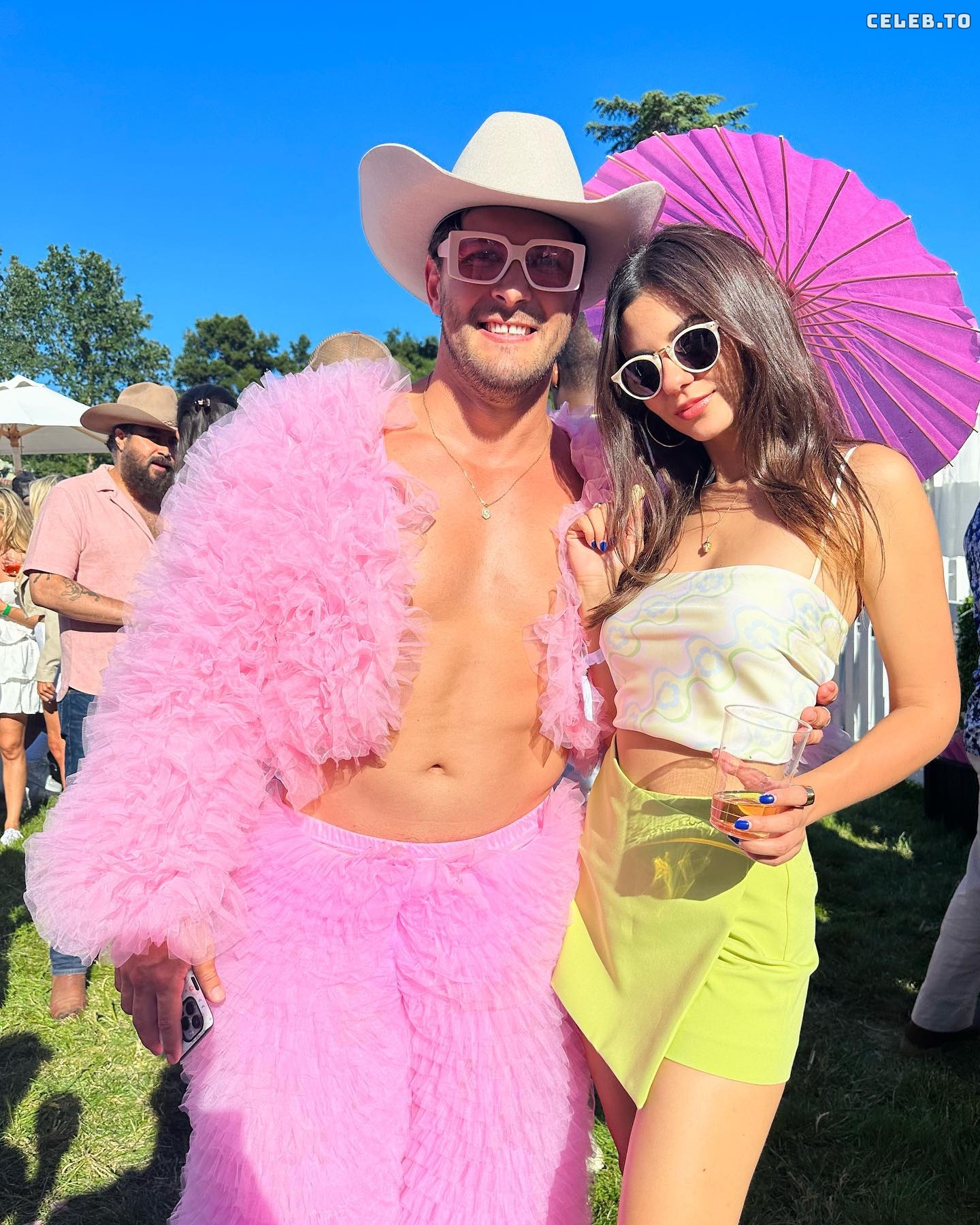 Image 1750614 from Victoria Justice