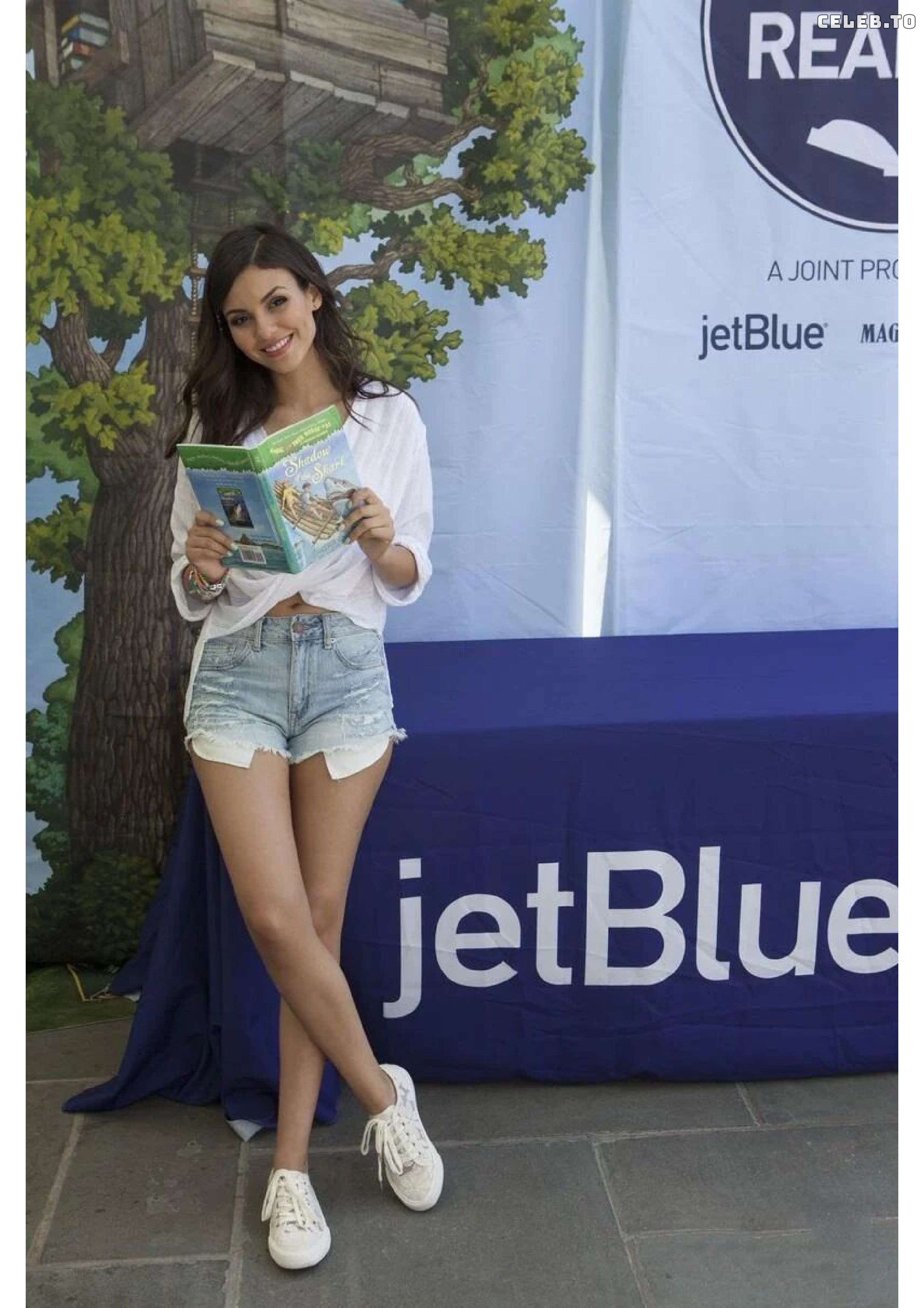 Image 1754539 from Victoria Justice
