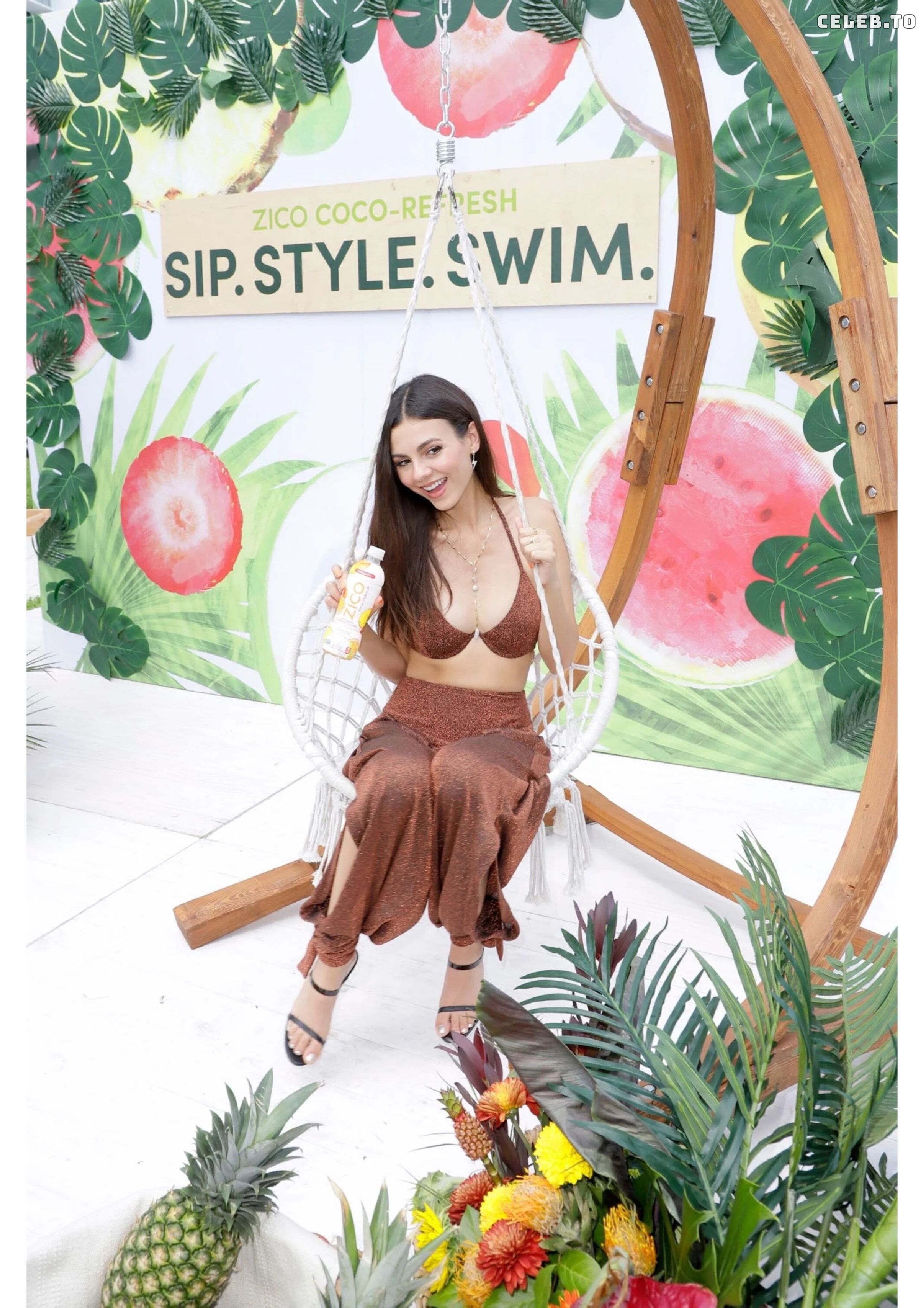 Image 1758089 from Victoria Justice