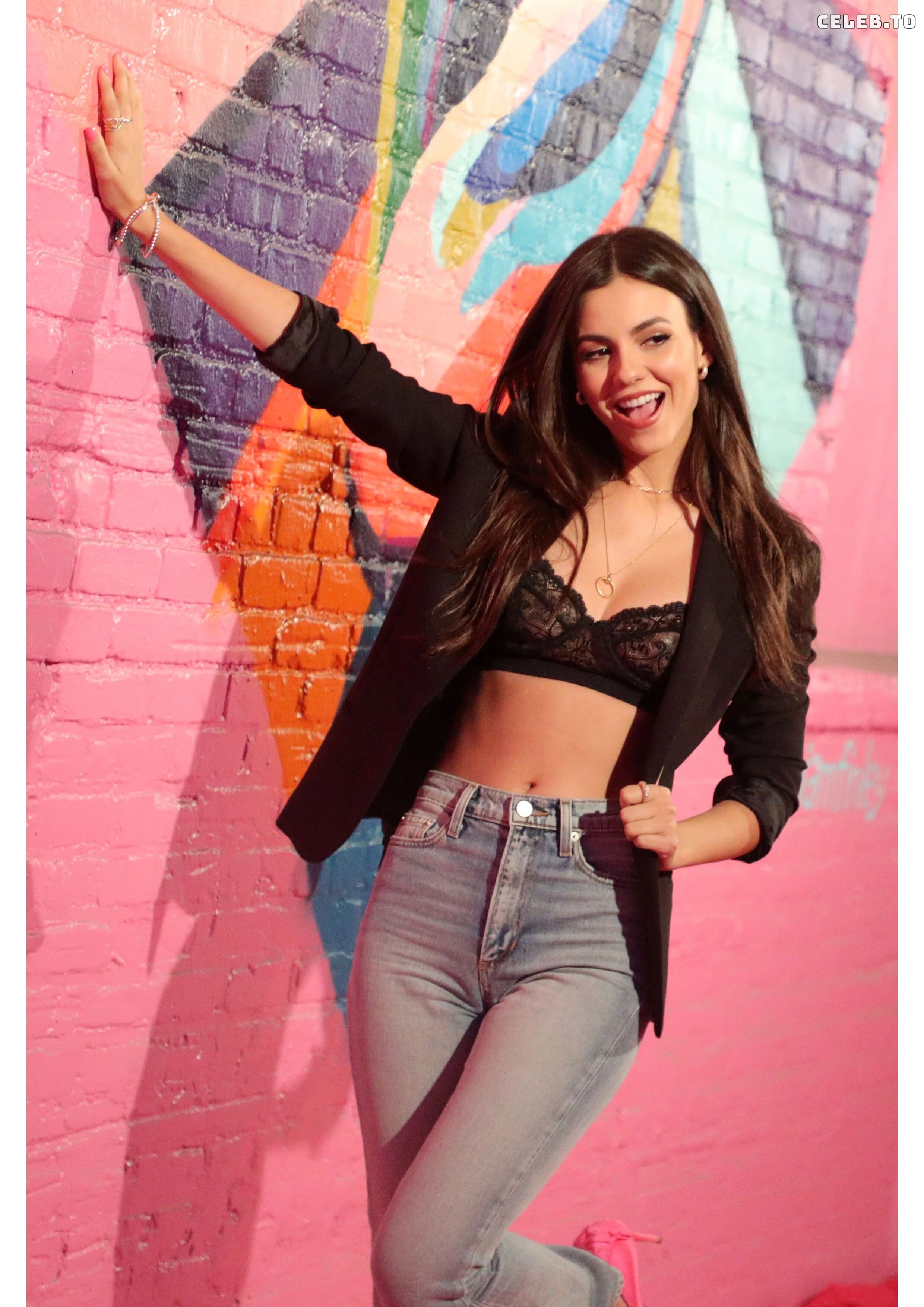 Image 1759946 from Victoria Justice
