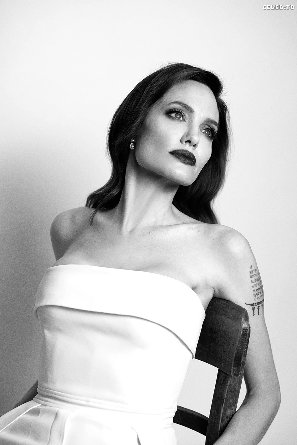 Image 1763584 from Angelina Jolie