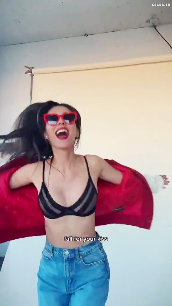 Image 1776838 from Victoria Justice