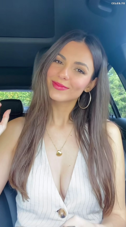 Image 1825340 from Victoria Justice