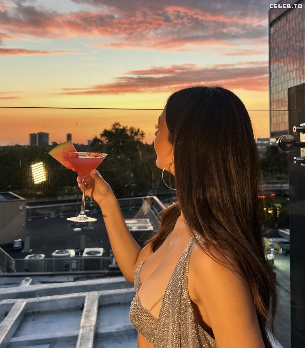 Image 1831677 from Victoria Justice