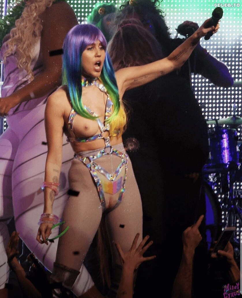 Image 1915836 from Miley Cyrus
