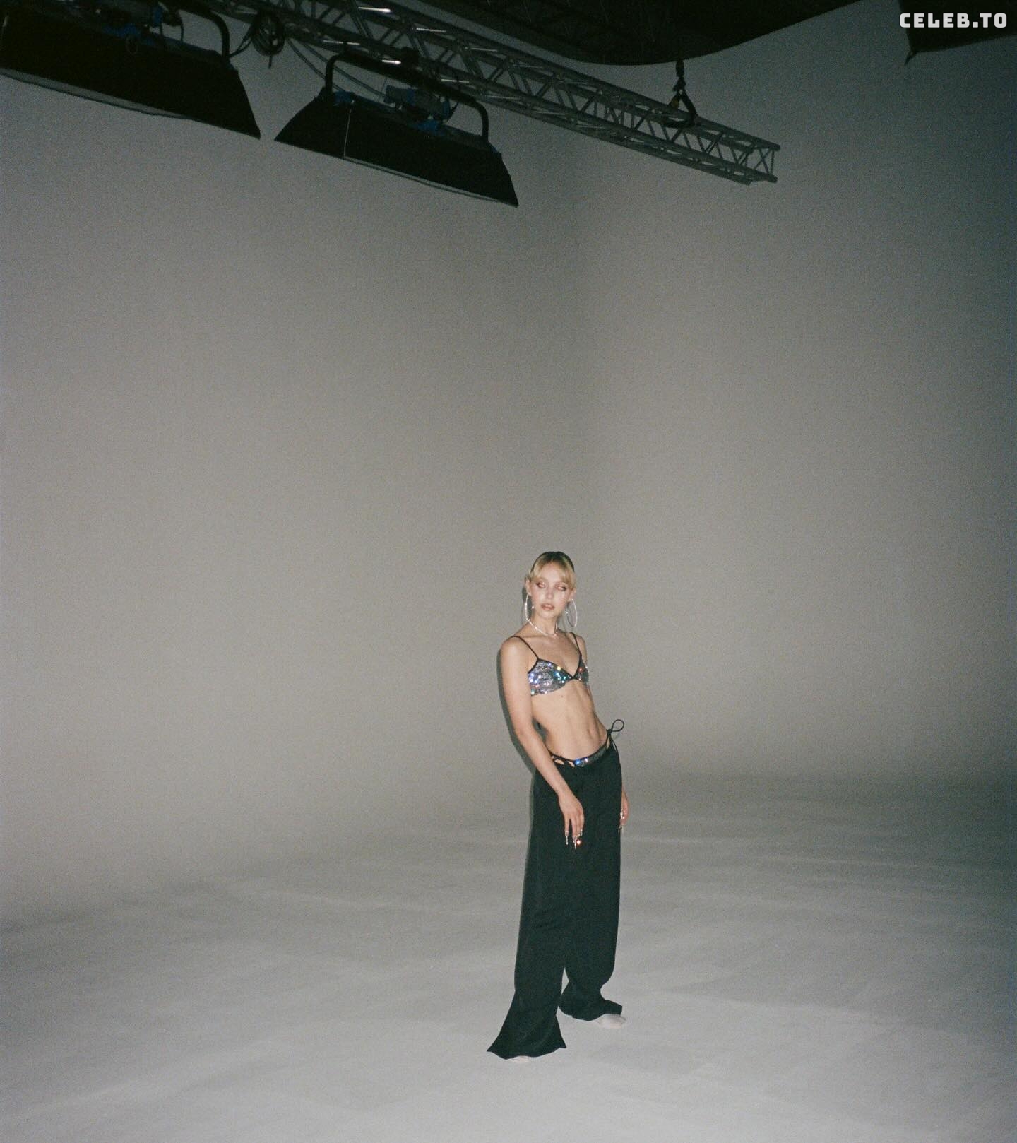 Image 1926608 from Lina Larissa Strahl