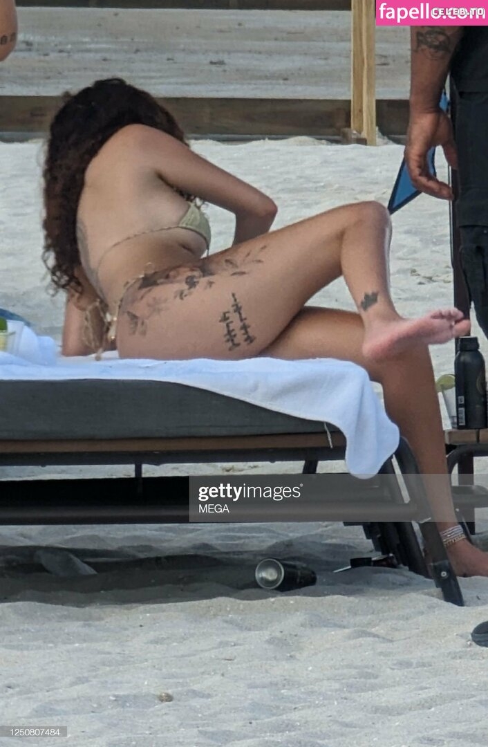 Image 1978500 from Malu Trevejo