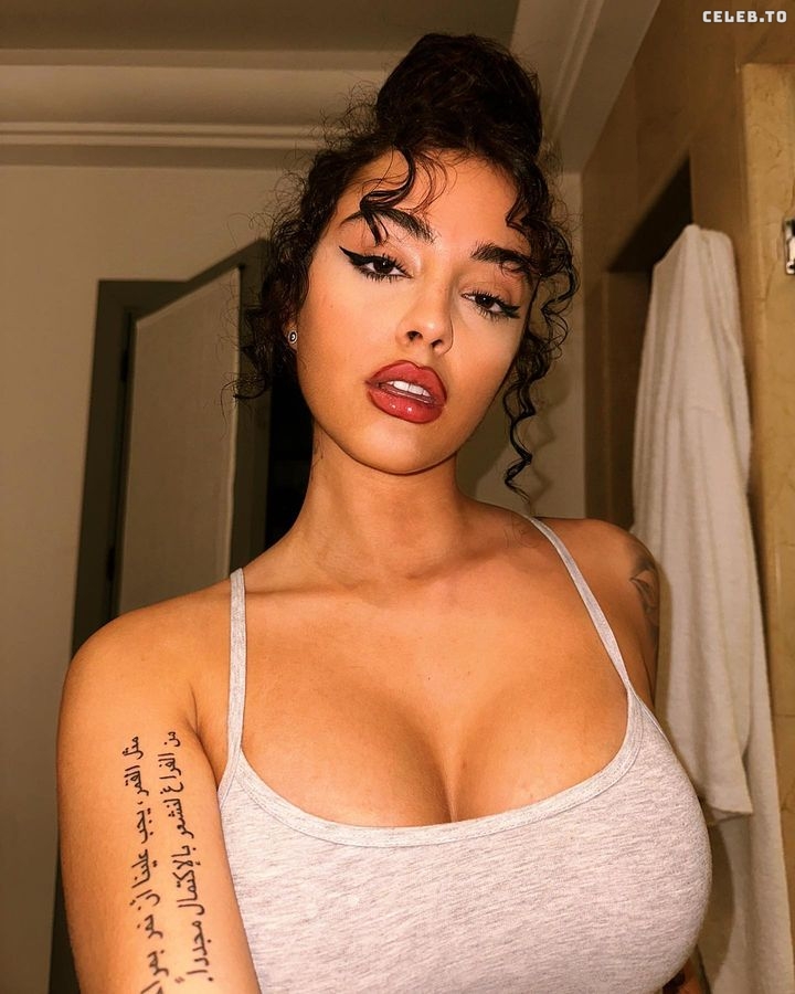 Image 1983063 from Malu Trevejo