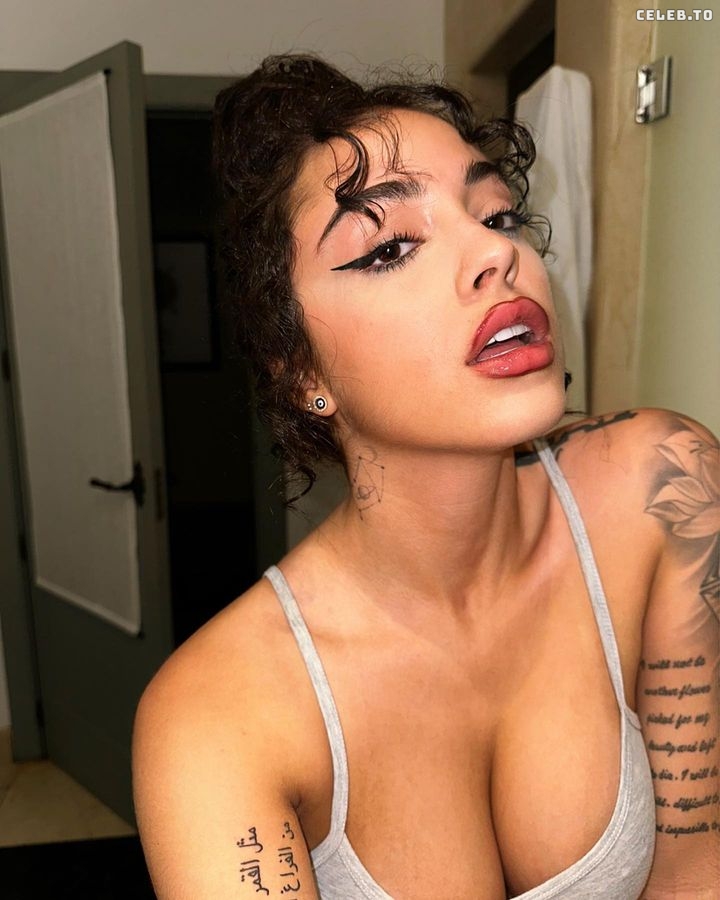 Image 1983161 from Malu Trevejo