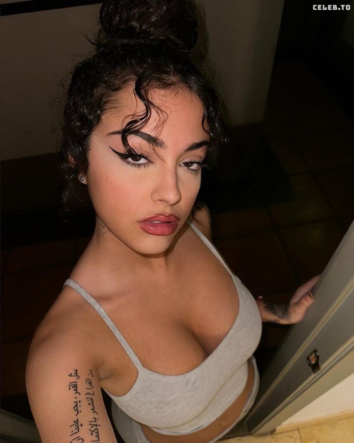 Image 1983289 from Malu Trevejo