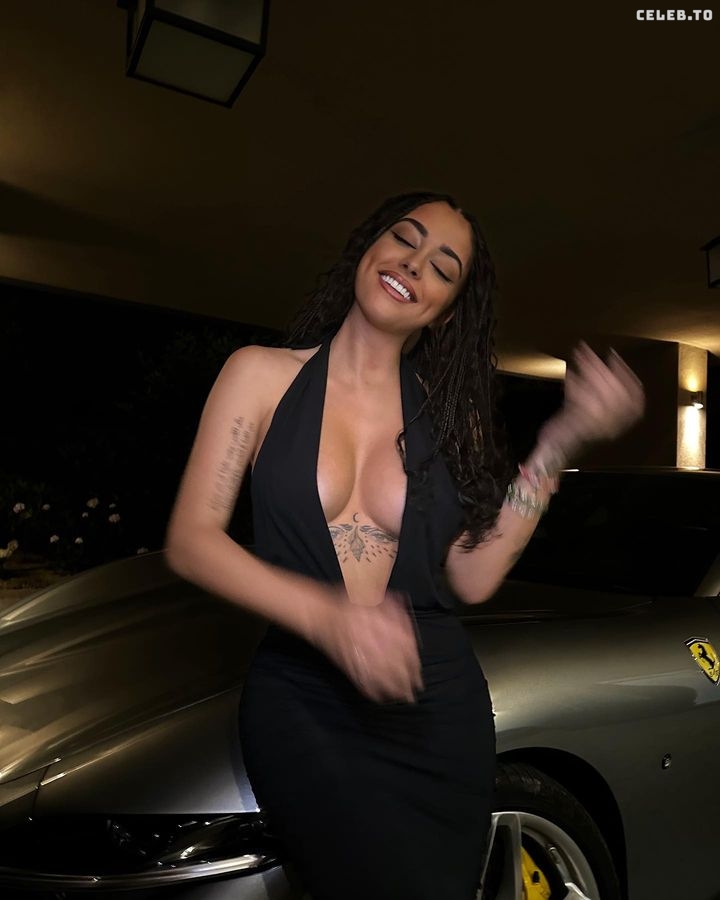 Image 1983695 from Malu Trevejo