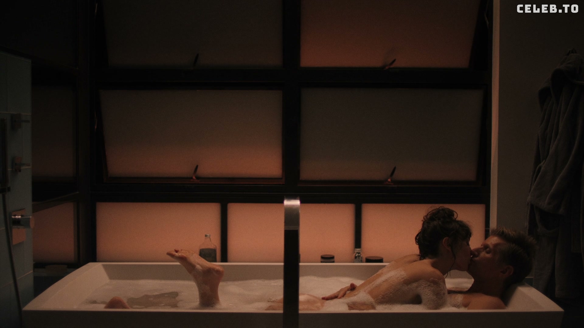 Image 1985451 from Ella Purnell