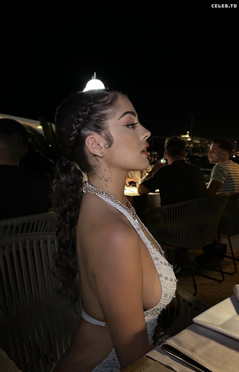 Image 1987077 from Malu Trevejo