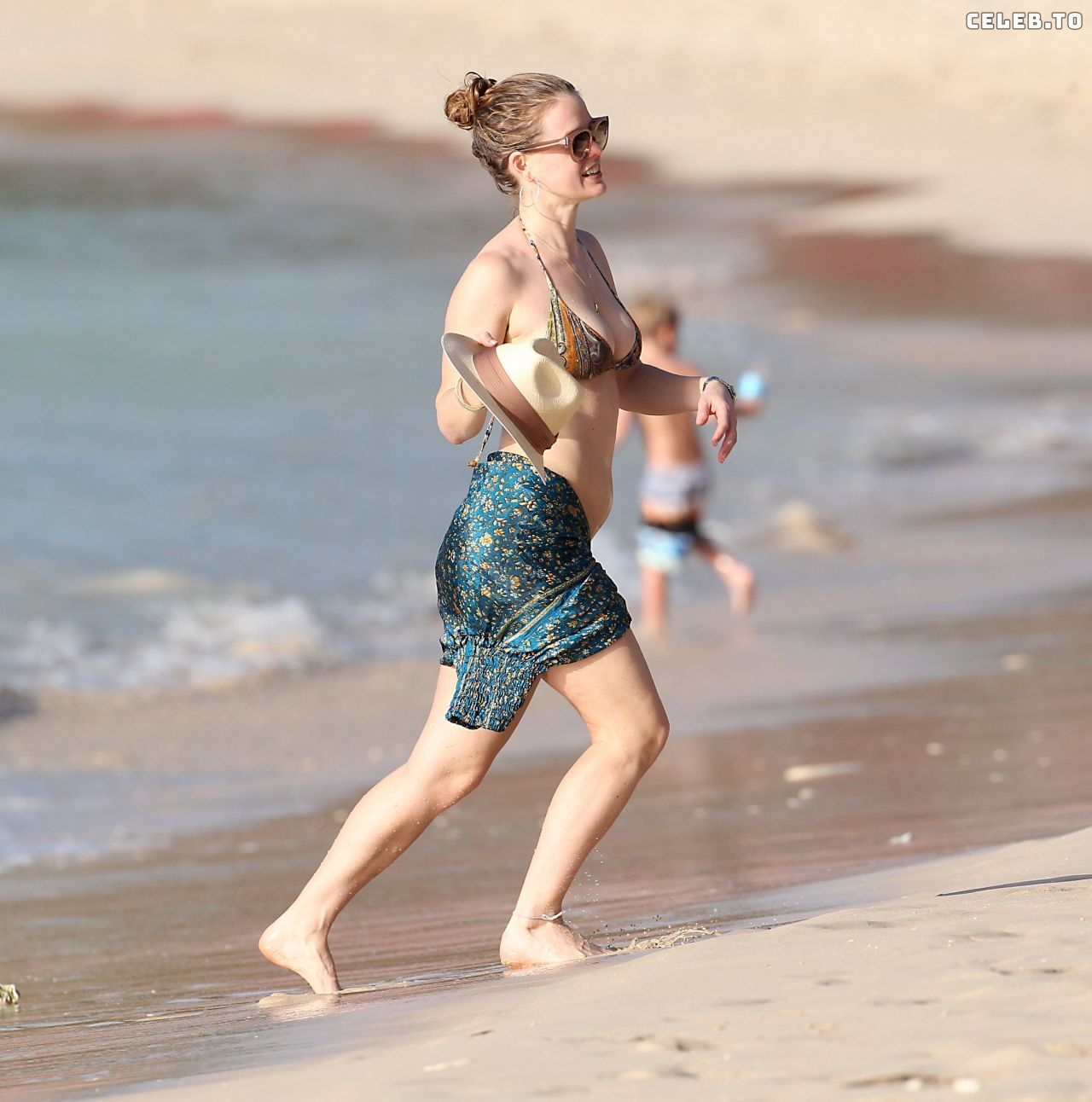Image 1999391 from Alice Eve
