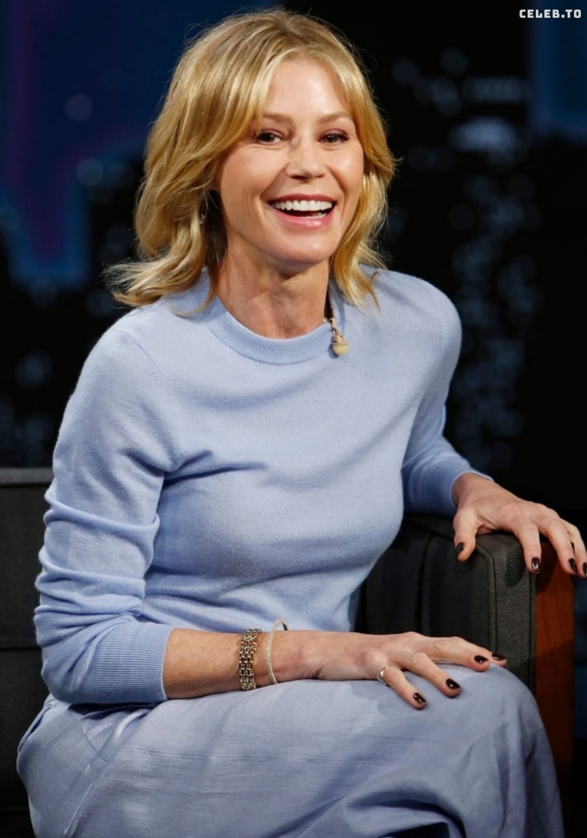 Image 2006486 from Julie Bowen