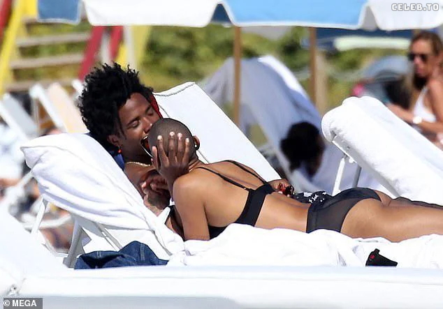 Image 2067386 from Willow Smith