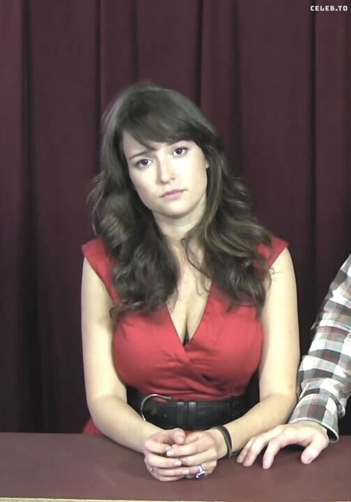 Image 2072095 from Milana Vayntrub