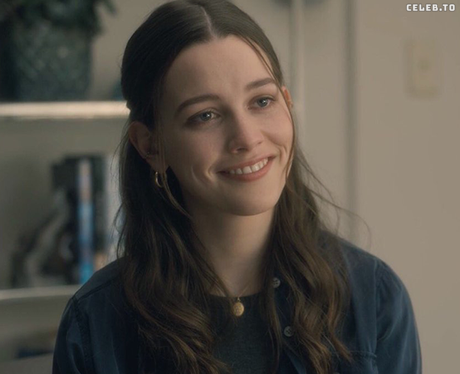 Image 2076808 from Victoria Pedretti