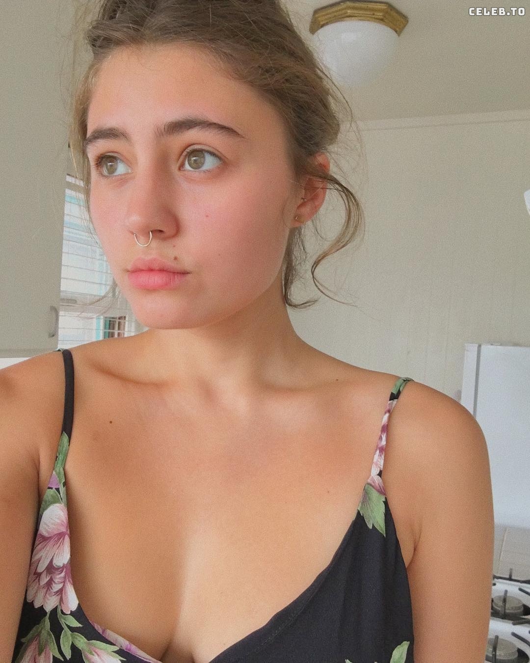 Image 2080589 from Lia Marie Johnson