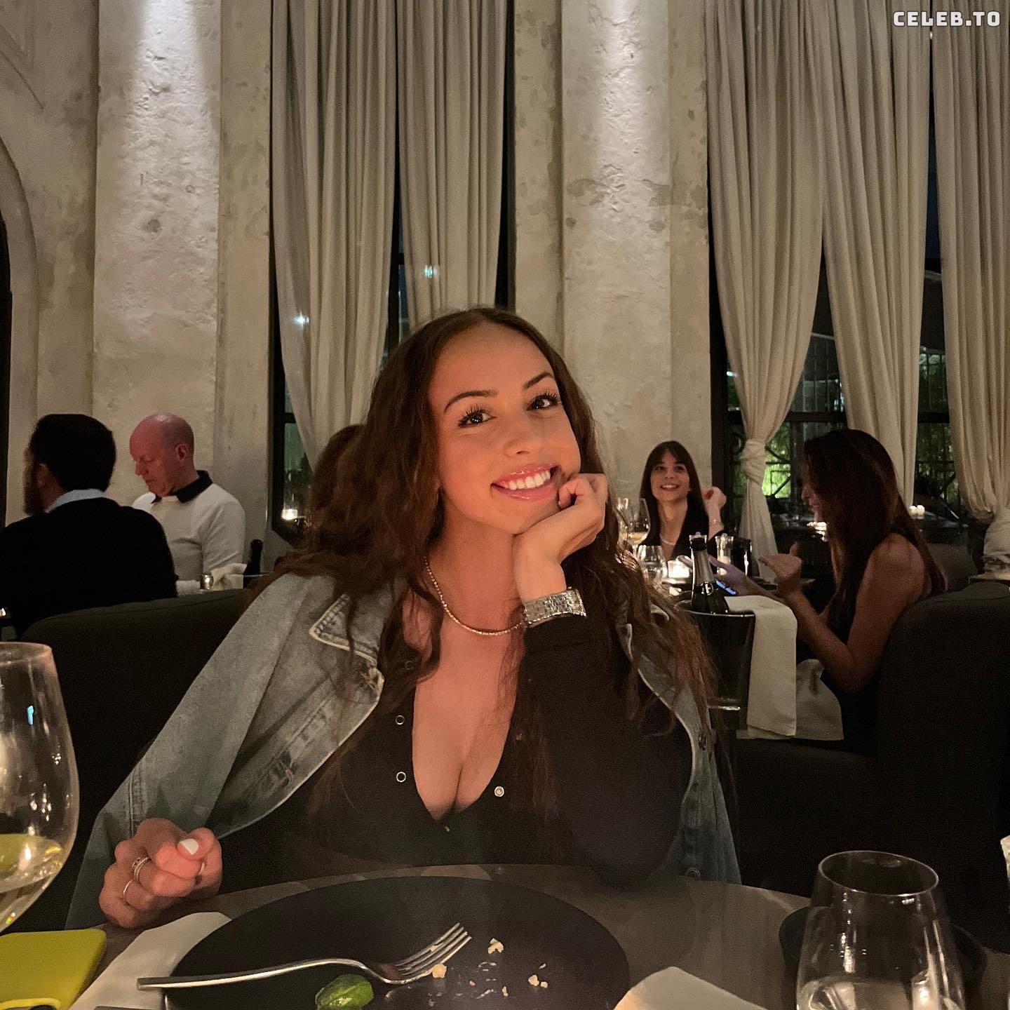 Image 2094558 from Julia Grosso