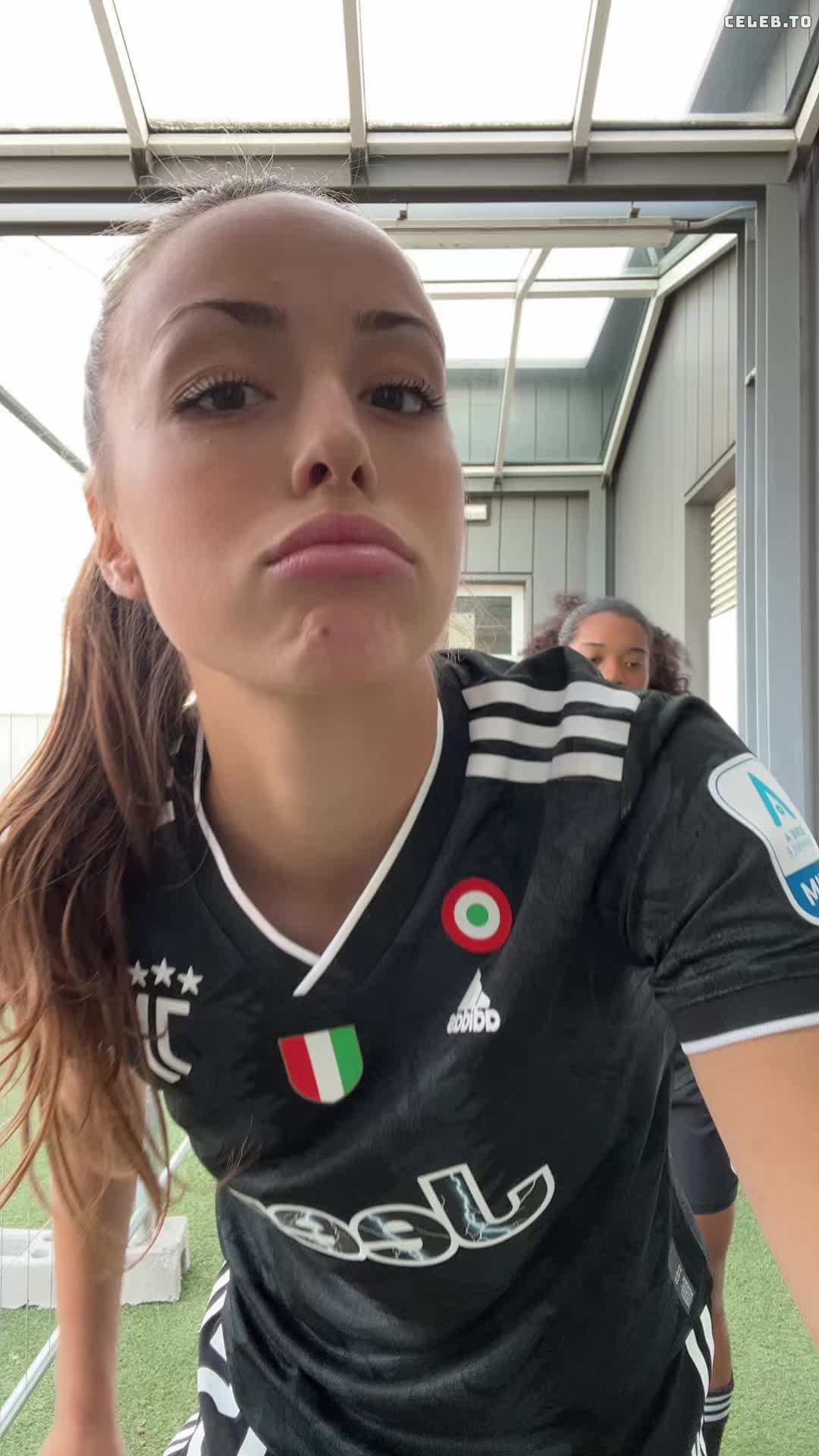 Image 2094691 from Julia Grosso