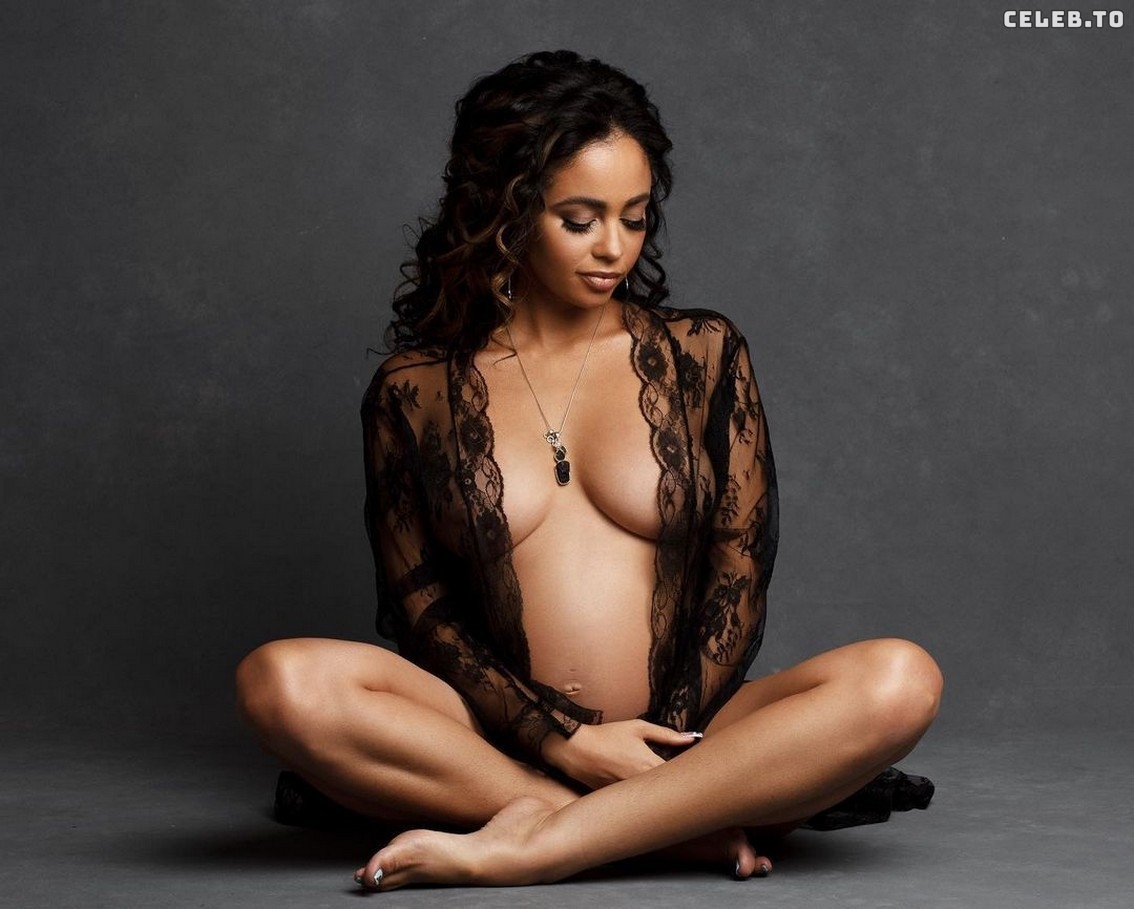 Image 2099104 from Vanessa Morgan
