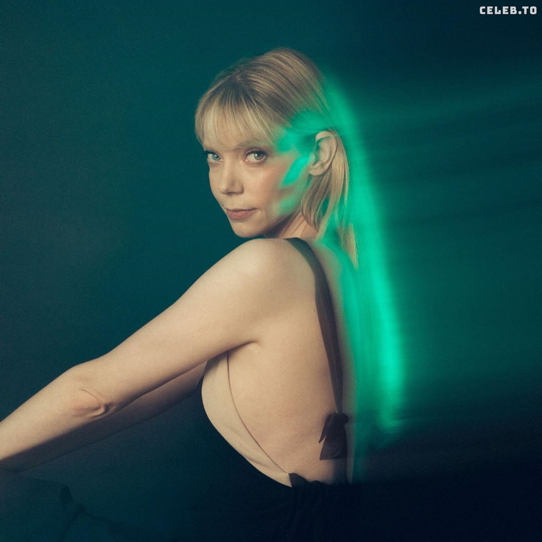 Image 2115216 from Riki Lindhome