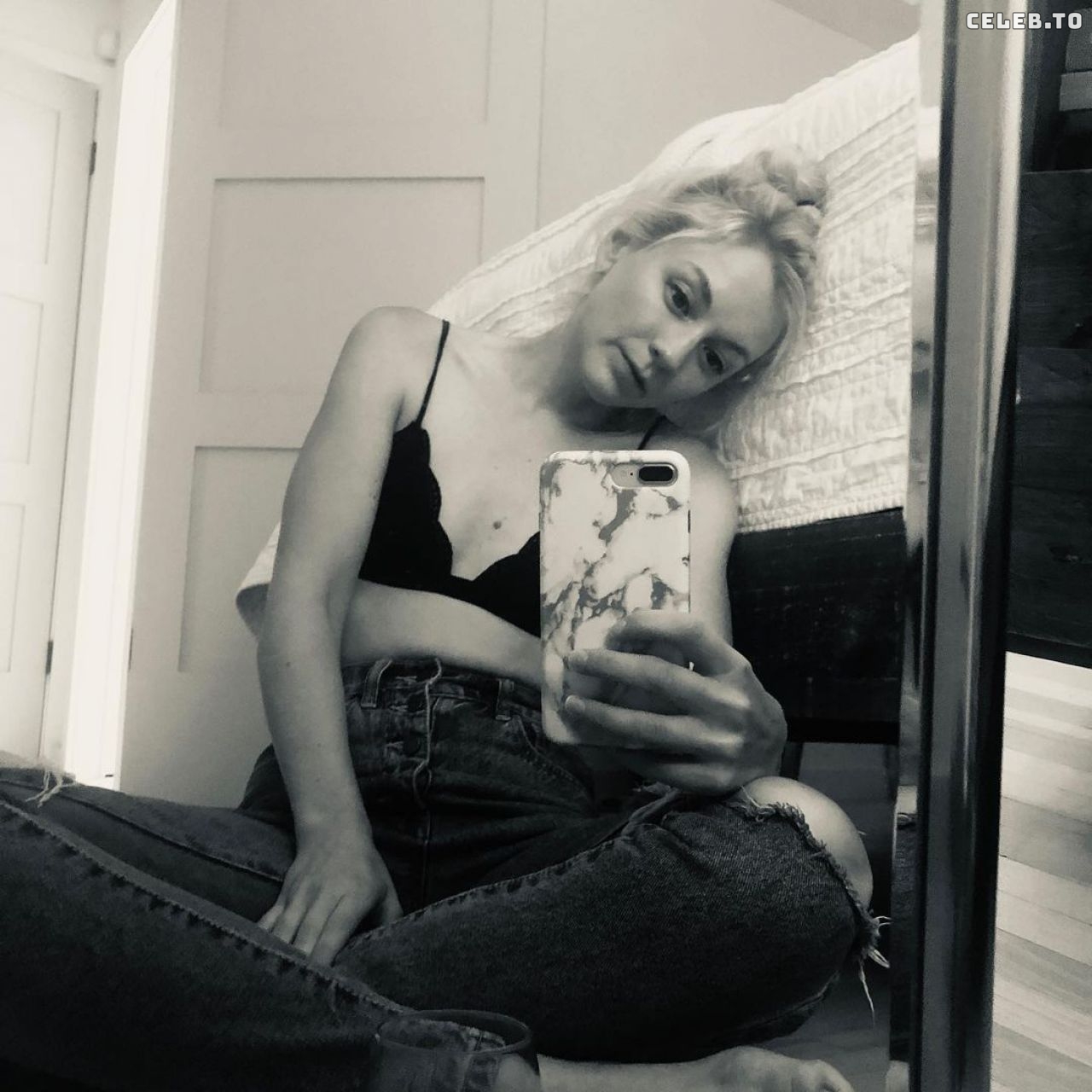 Image 2115298 from Emily Kinney