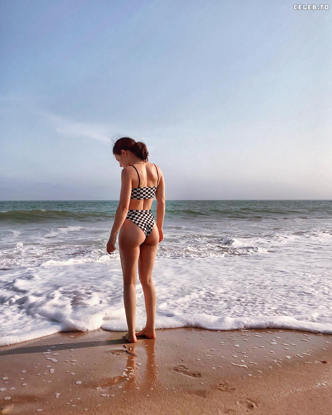 Image 2120337 from Erin Sanders