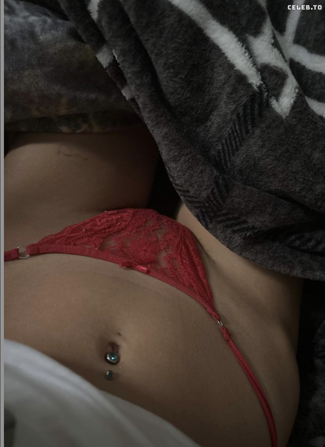 Image 2473031 from Alinabhm