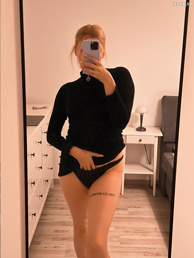 Image 2528898 from ASMR Janina