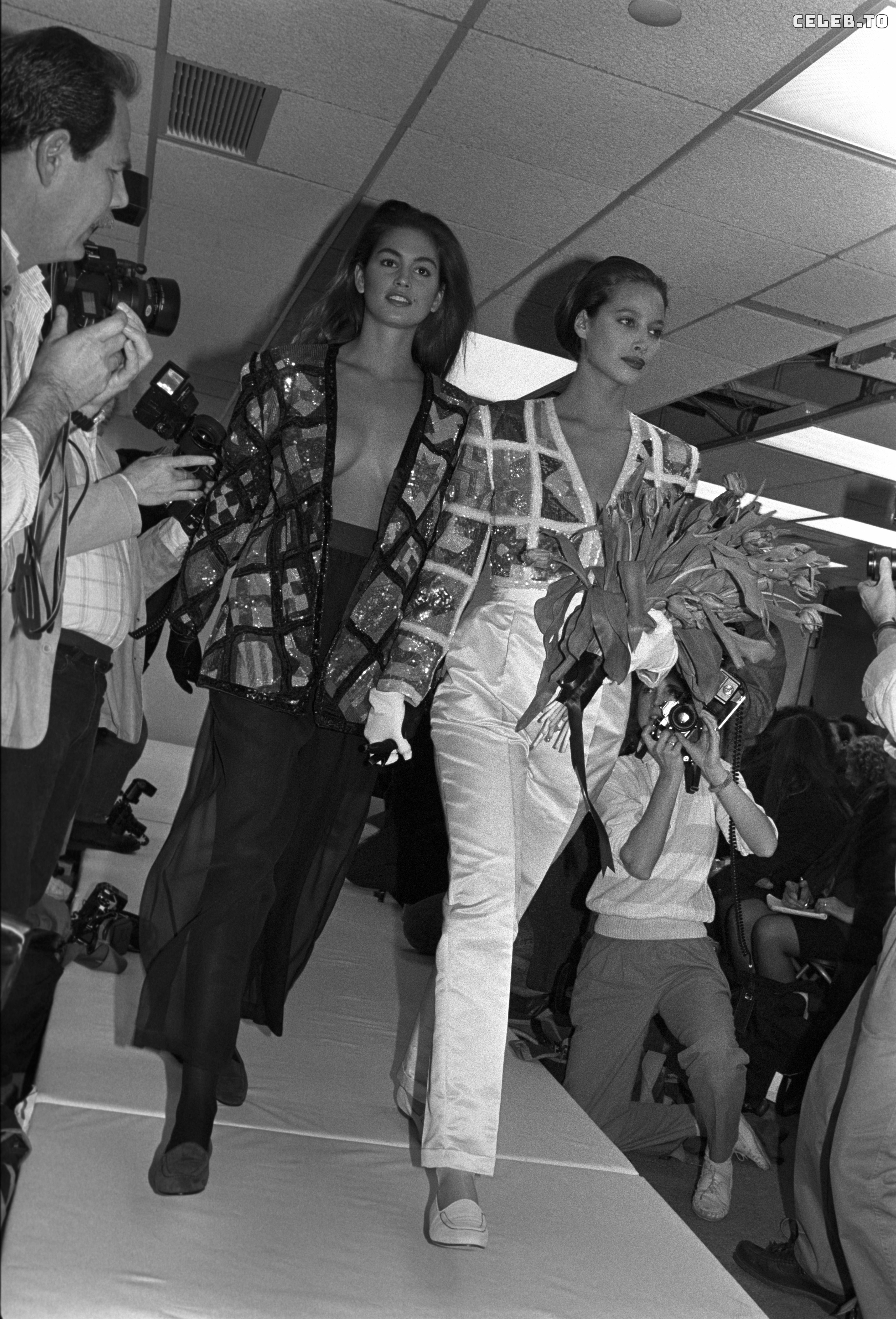 Image 2543634 from Cindy Crawford