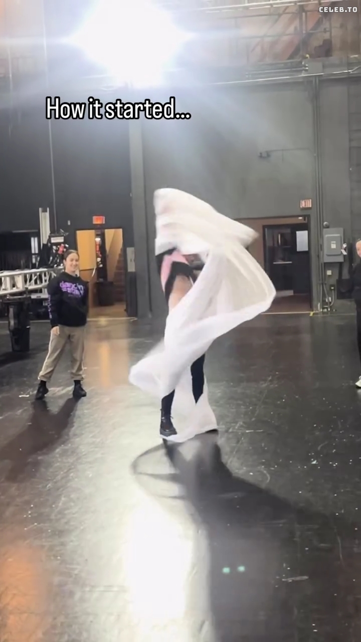 Image 2545803 from Lindsey Stirling