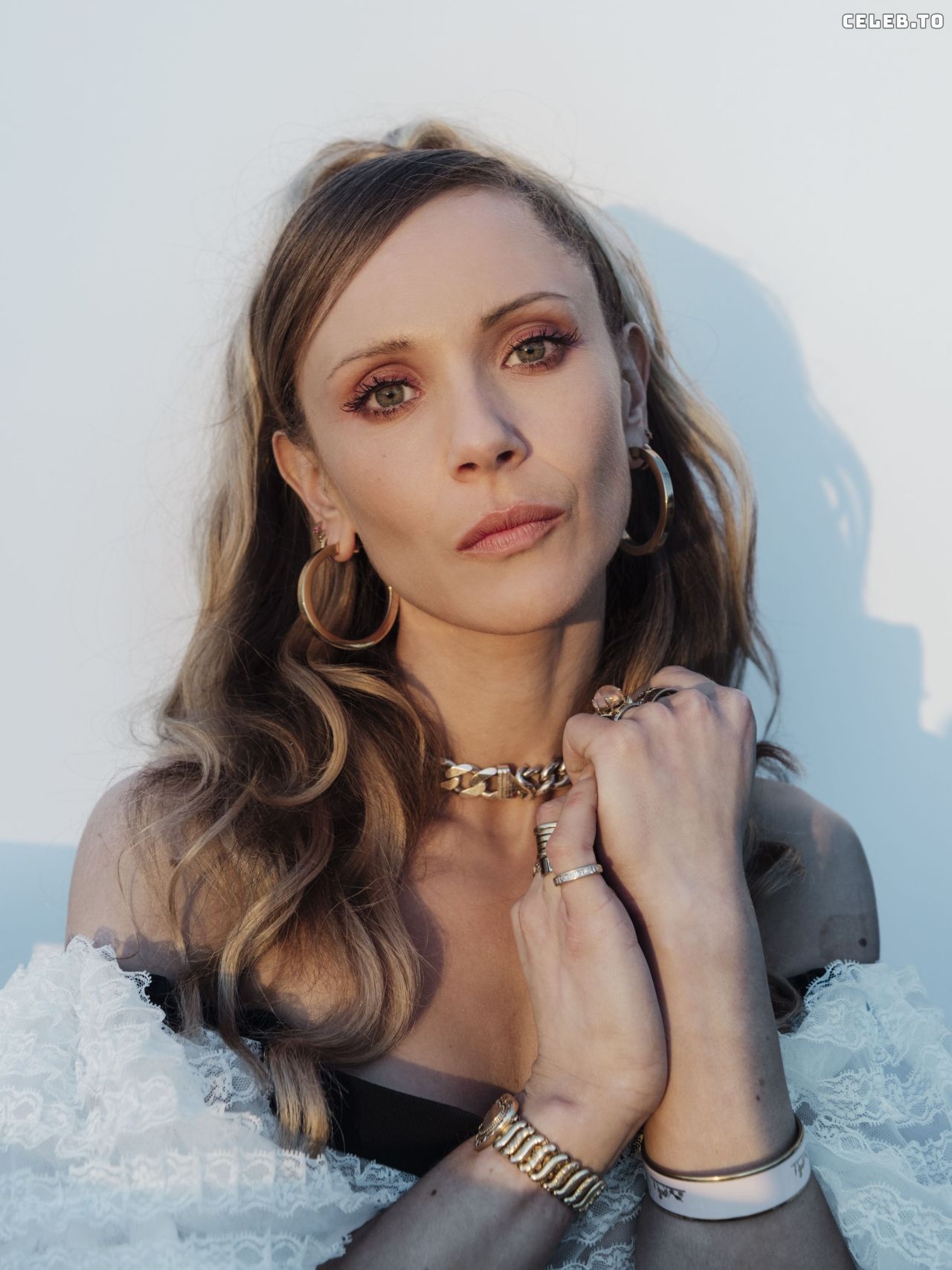 Image 2627654 from Juno Temple