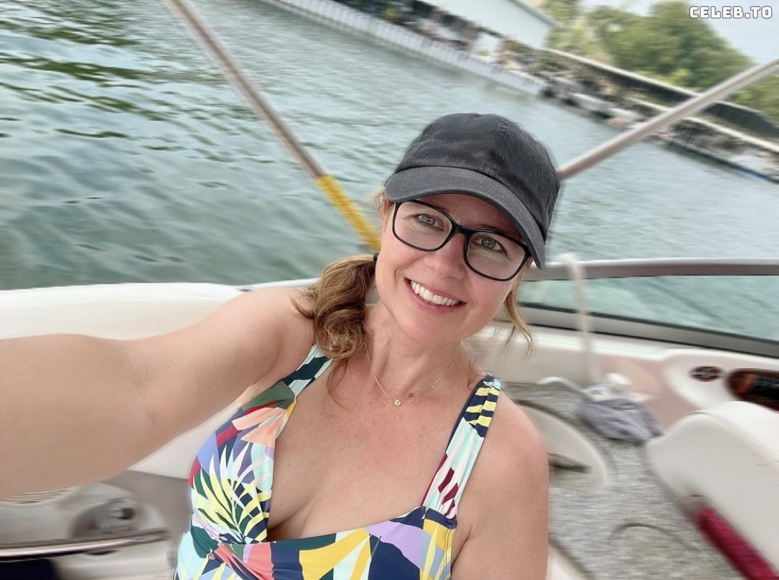 Image 2659682 from Jenna Fischer