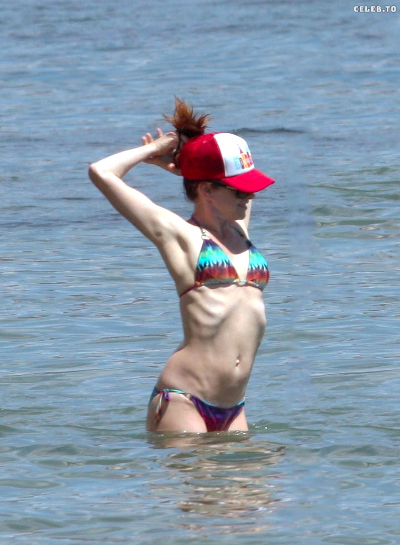 Image 2665372 from Alyson Hannigan
