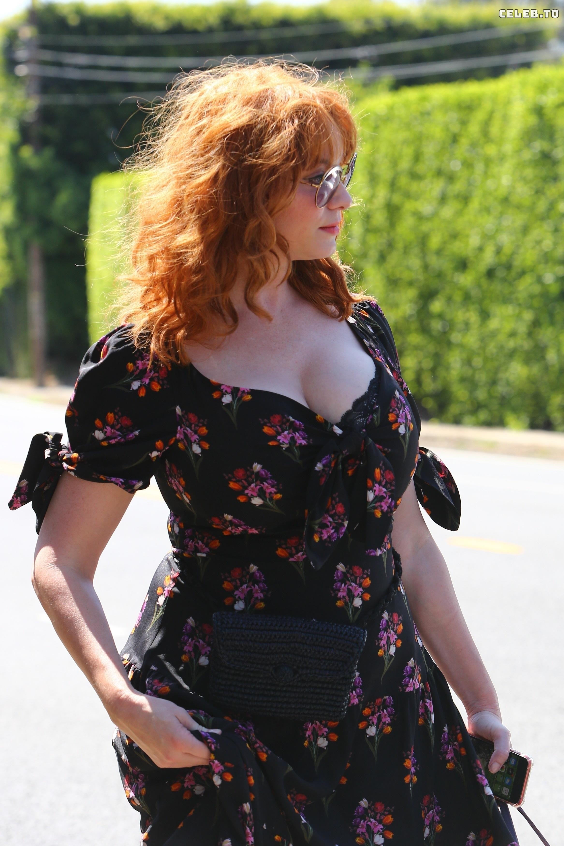Image 2824447 from Christina Hendricks