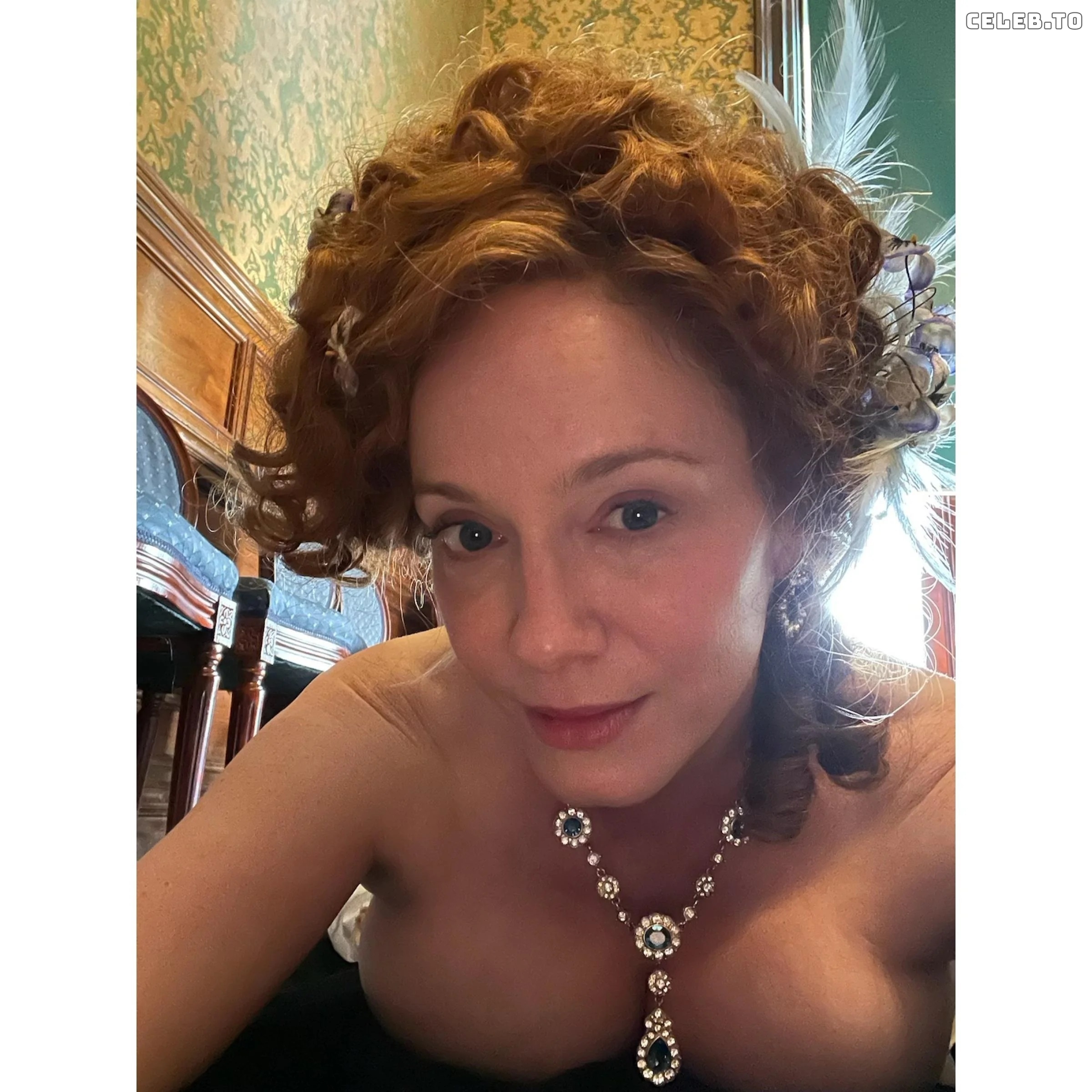 Image 2824753 from Christina Hendricks