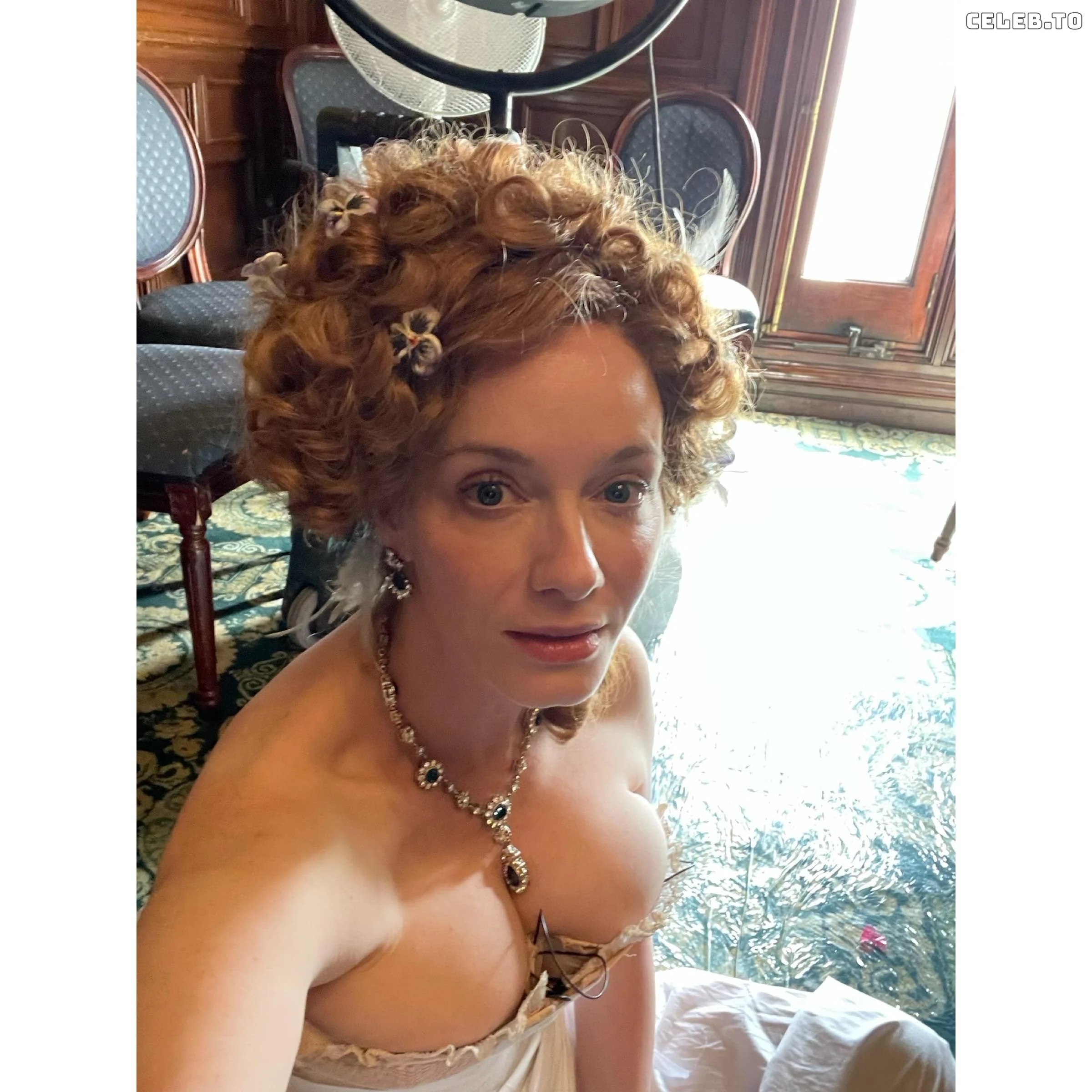 Image 2824786 from Christina Hendricks