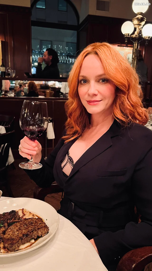 Image 2824818 from Christina Hendricks
