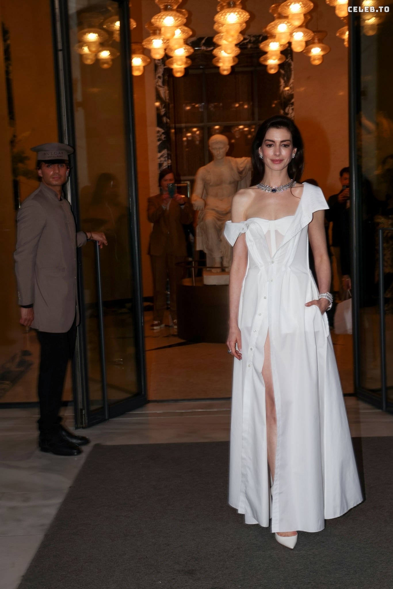 Image 2853324 from Anne Hathaway