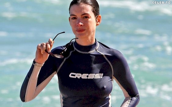 Image 2853643 from Anne Hathaway