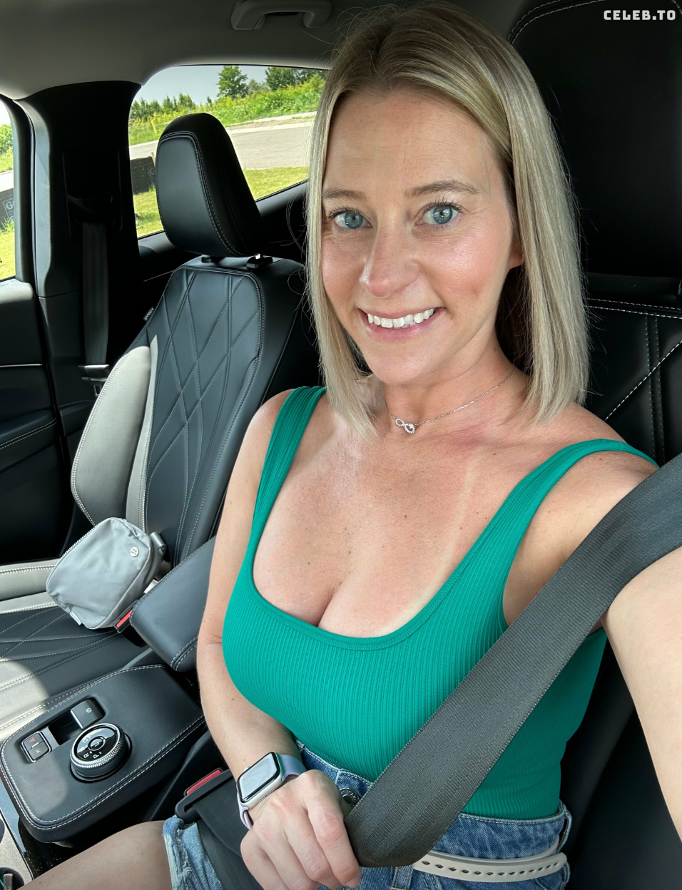 Image 299864 from hotwife_ellie