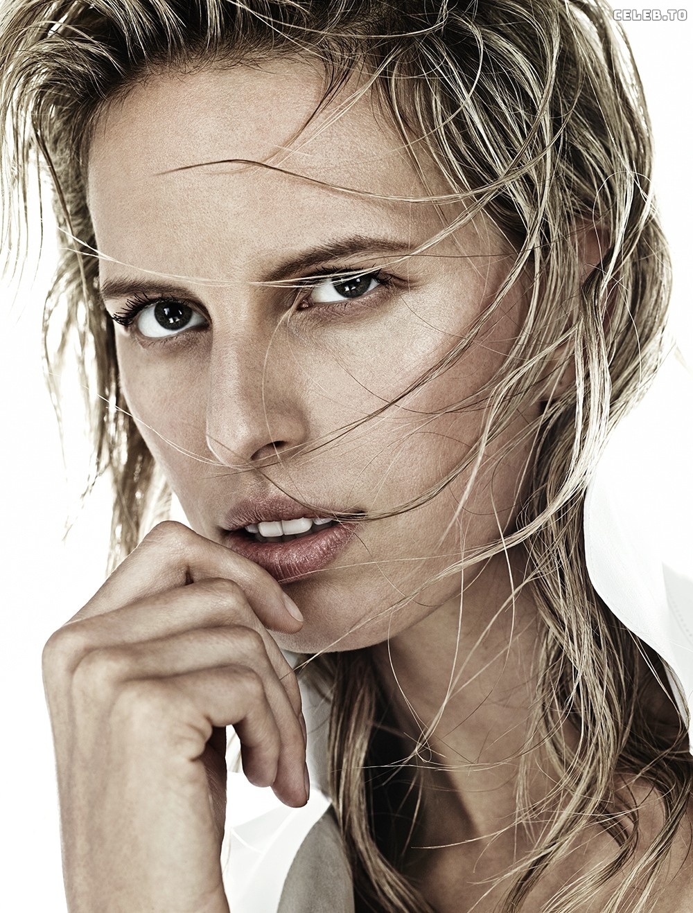 Image 3004361 from Karolina Kurkova